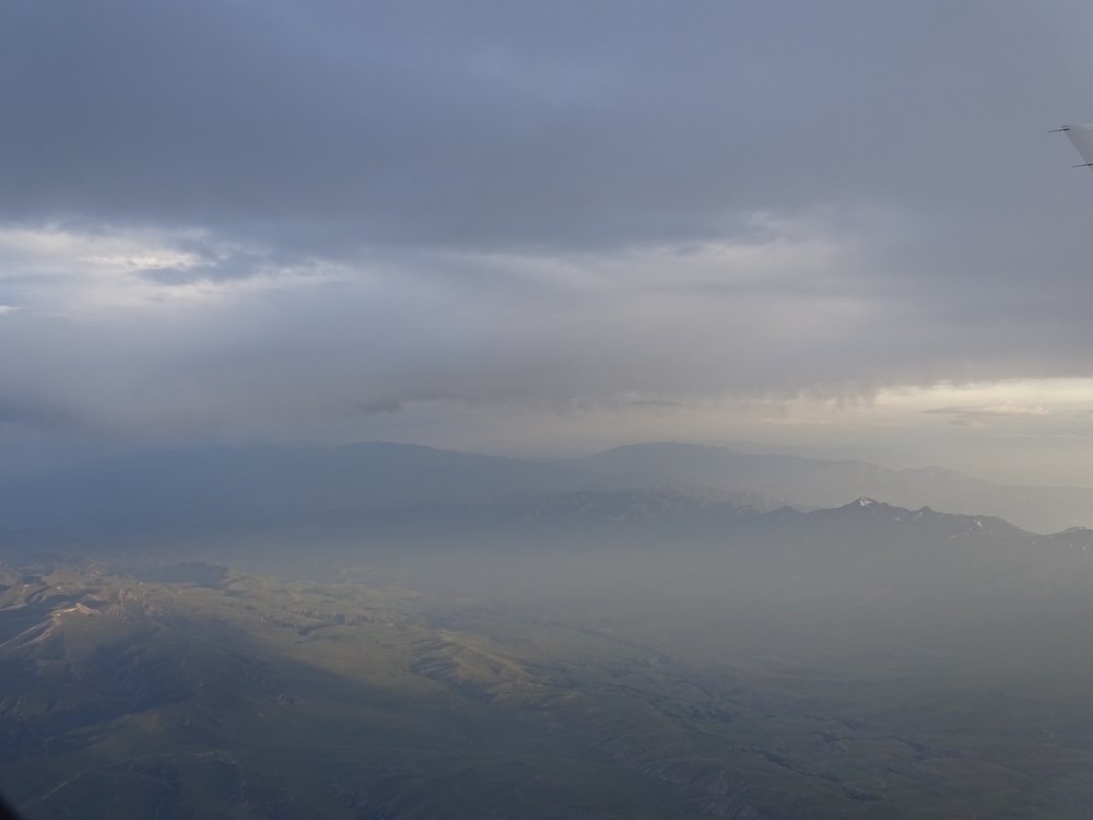 天山への空路